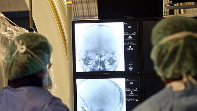 Beynin koruyucu tabakası ilk kez aşıldı