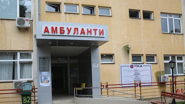 TİKA'nın Makedonya'da modernize ettiği klinik şifa dağıtıyor