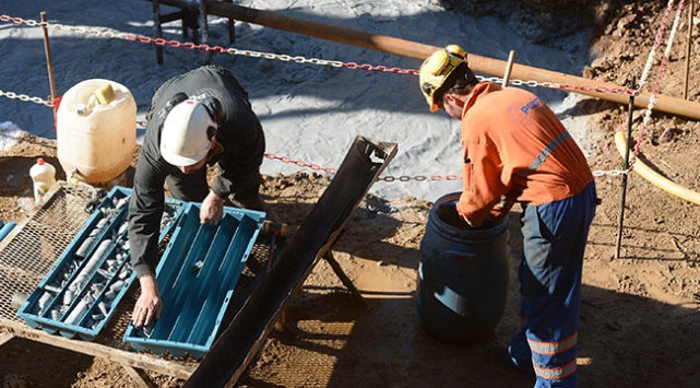 Soma'da bulunan altın rezervi sevinçle karşılandı