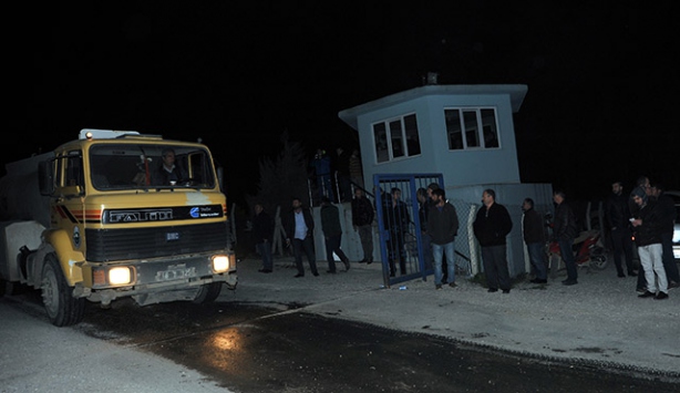 Bursa'da su dolum tesisindeki yangın