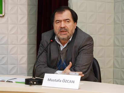 Risale-i Nur şakirtleri gibi Arapça'ya çevirmeliler