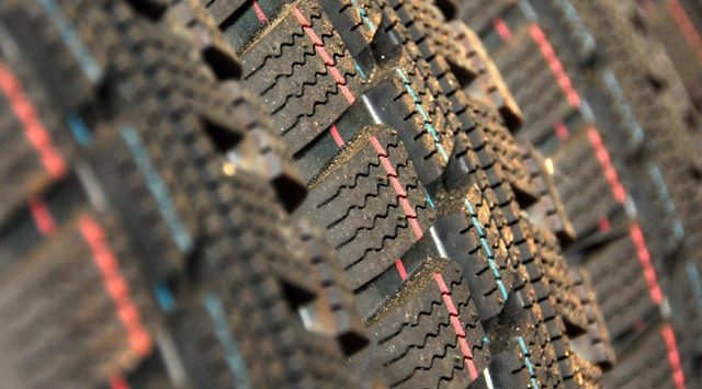 Kar lastiği olmayan araçlar yola devam edemeyecek