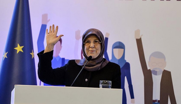 'Kadına şiddetle mücadelemizde önemli mesafe kaydetmeyi hedefliyoruz'