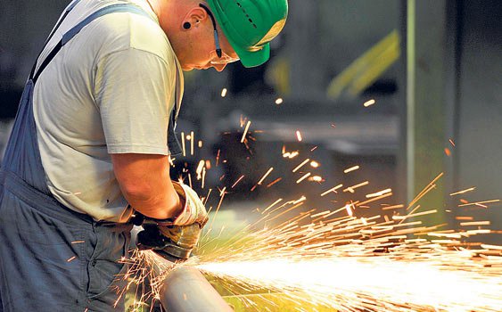 Sanayide istihdam arttı