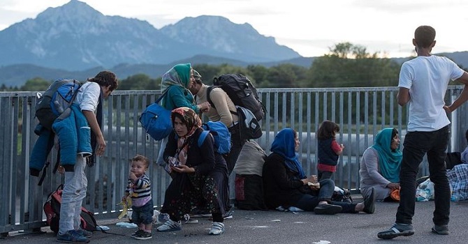 Alman firmaları sığınmacıları 'vasıfsız işçi' olarak görüyor