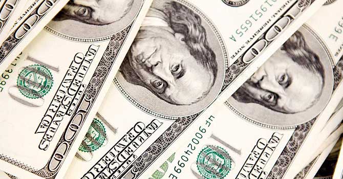 Dolar 3 haftanın en yükseğinde