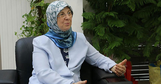 Aile Bakanı Ramazanoğlu: Başörtümüzü bırakmadık