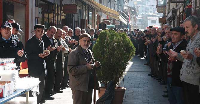 706 yıllık 'esnaf duası'