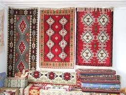 Hakkari kilimlerine ilgi artıyor