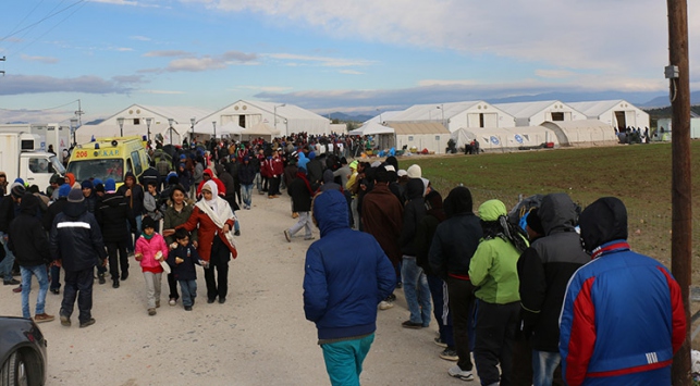 Avrupa'daki sığınmacı krizi sürüyor