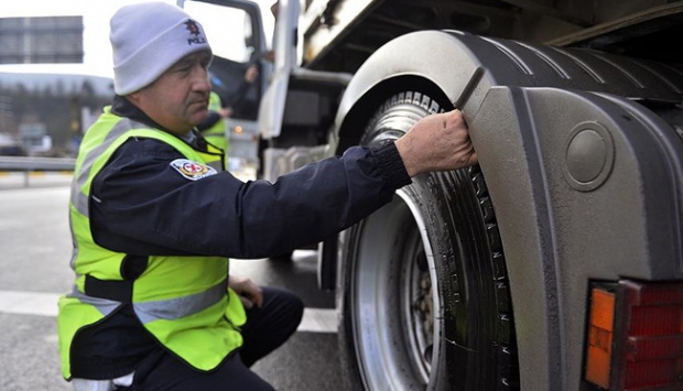 Zorunlu kar lastiği için son gün