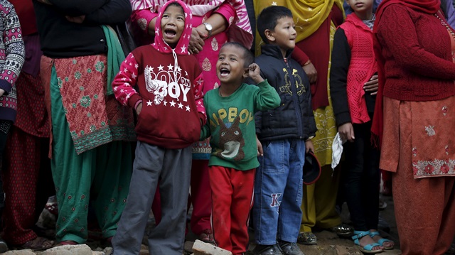 Nepal'de on binlerce çocuk ölümün eşiğinde