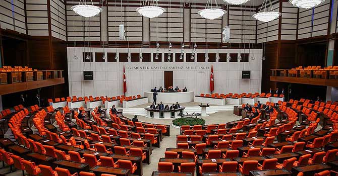 23 Nisan törenleri iptal edildi mi?