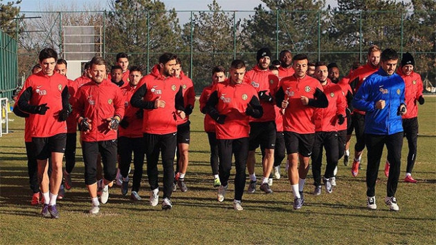 Eskişehirspor, Trabzon'da puan arayacak