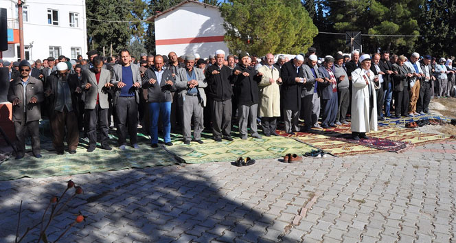 Çiftçilerin yağmur duası