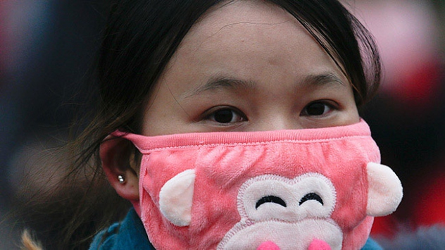 Pekin'deki hava kirliliği maske modası oluşturdu