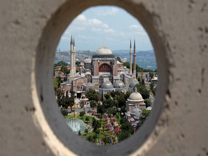 Bu gördüğümüz Ayasofya Sinan'ın Ayasofya'sıdır