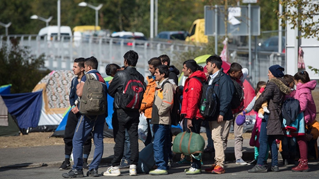 Almanya'da sığınmacı merkezlerine saldırı