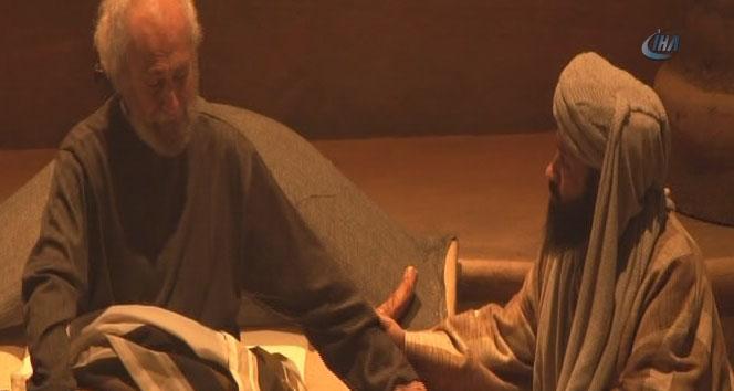 Hz. Ömer'in hayatını anlatan oyuna yoğun ilgi