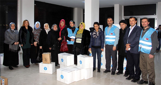 Deniz Feneri Derneği, 159 aileyi sevindirdi