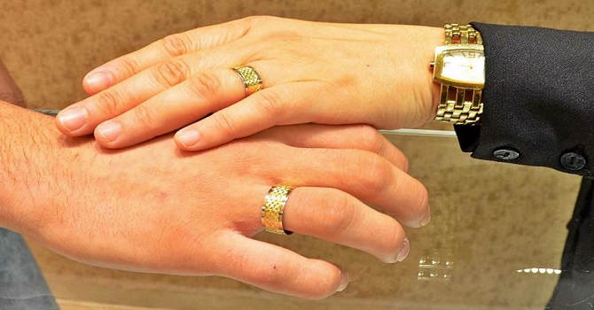 27 yaşından önce evlenene 5 bin TL