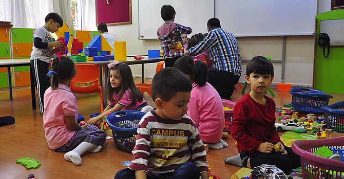 Okul korkusuna kreş ve anaokul çare oluyor