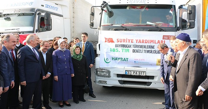 Türkmenlere 28 tır insani yardım malzemesi gönderildi