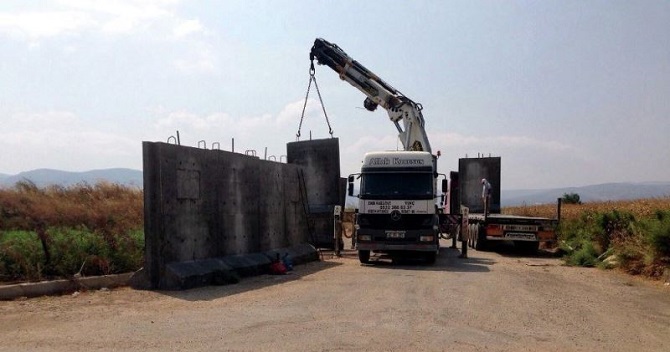 Vizesiz geçişten duvara