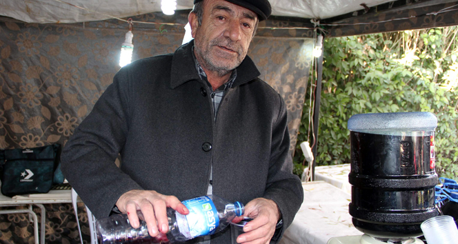 Karadut suyu şifa dağıtıyor