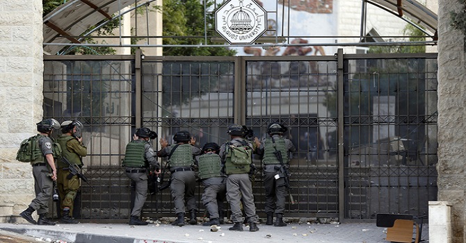 İsrail, 25 Filistinli öğrenciyi tutukladı