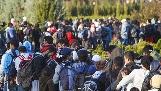 Letonya, sığınmacılarının aylık ücretini aşağı çekiyor