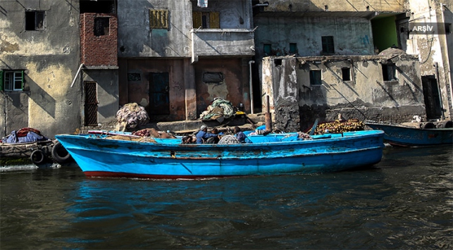 Tunus, Mısırlı balıkçı teknesini alıkoydu