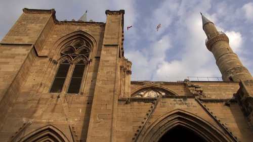 Kıbrıs'ta Mevlit Kandili her yıl resmi tatil