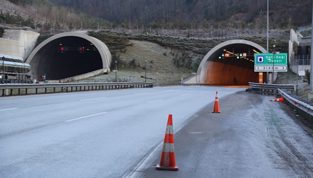 Bolu Dağı Tüneli yeniden ulaşıma kapatıldı