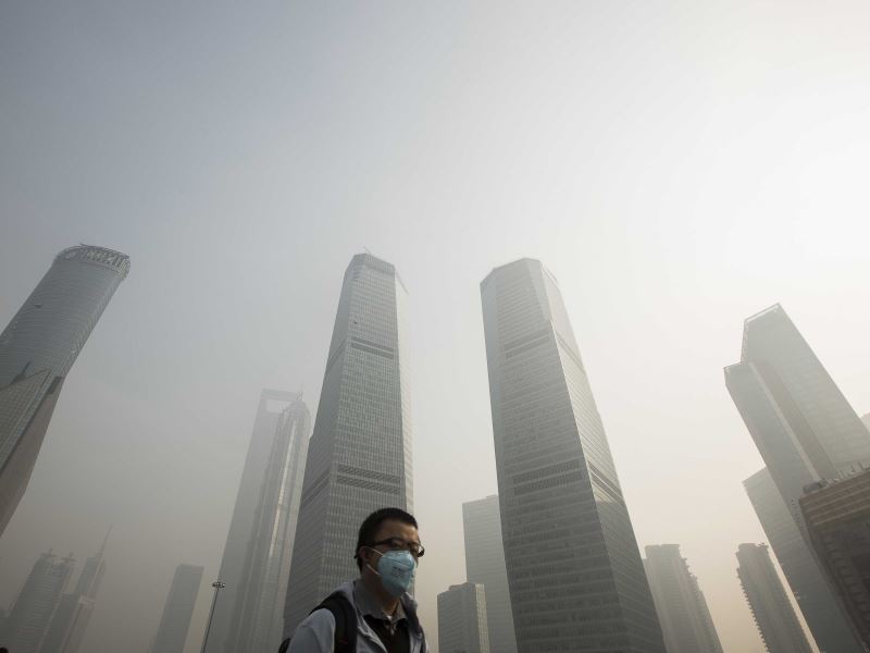 Çin, çevreyi kirleten 17 bin firmayı kapatıyor