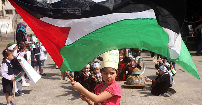 Filistinli çocuklardan Papa Franciscus'a mektup