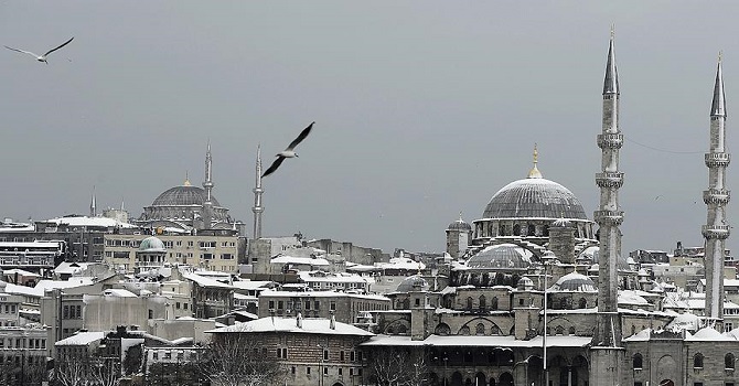 İstanbul yeni yılı kar yağışıyla karşılayacak