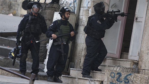 İsrail'den Filistin kurumlarına baskın