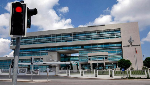 AYM'den geçici personele ek ödeme reddi