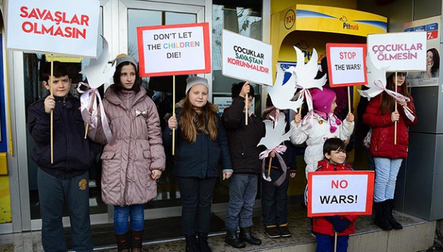 Çocuklardan dünyaya 'Savaşları durdurun' çağrısı