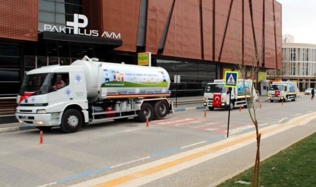 Biga Belediyesine yeni temizlik araçları