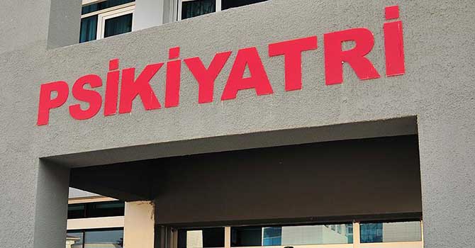 İşkenceci anne psikiyatri kliniğinde