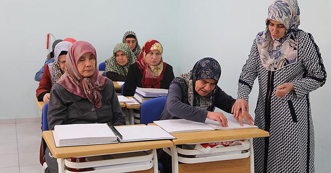 Engelli dünyaları 'Kur'an' ile aydınlanıyor