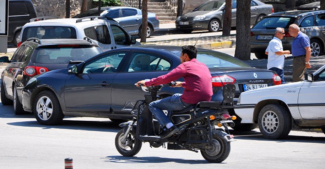 Yeni tip sürücü belgesi sınıfları ile araç özellikleri açıklandı