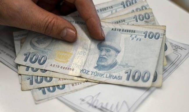 Gençlerin borcu siliniyor