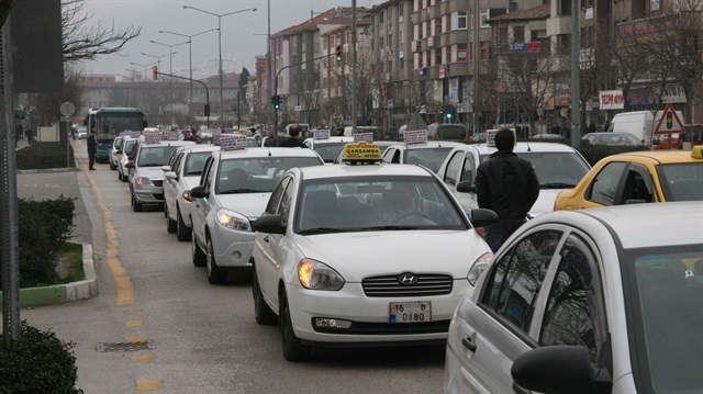 Dolmuş ve taksi ücretlerine zam