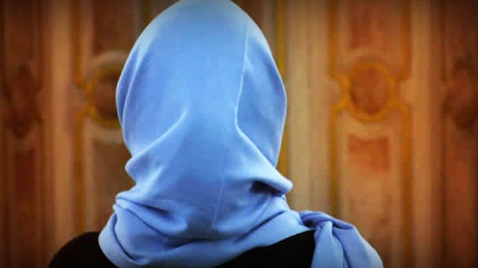 Savcı, okullarda başörtüsü yönetmeliğinin iptalini istedi