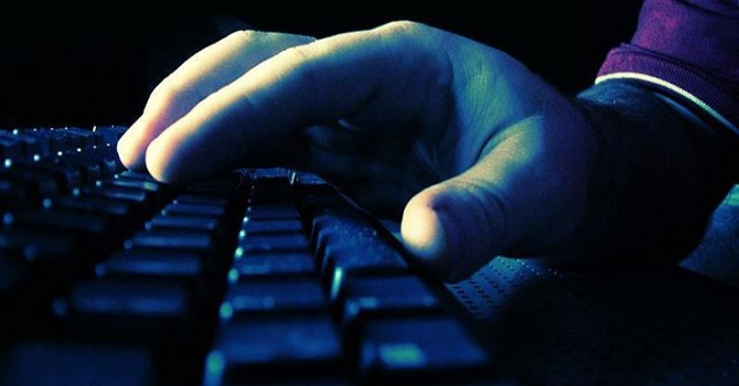 Bilgisayar kullanırken elleri uyuşanlar dikkat!