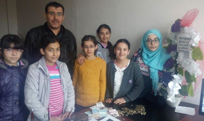 Öğrencilerden Suriye'ye yardım