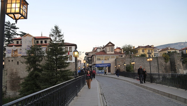 Trabzon'da tarihi yapılar restore ediliyor